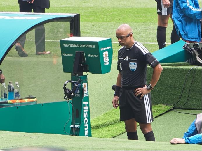 2026世界杯开幕！墨西哥2-0南非，夏奇拉献唱引爆全场