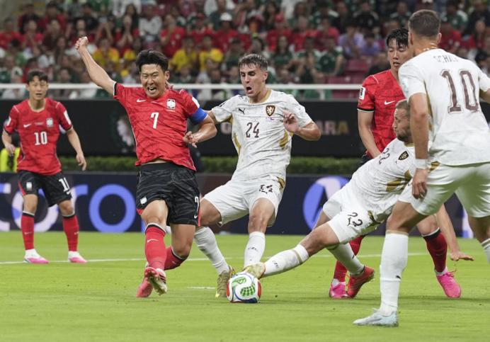 2026世界杯开幕！墨西哥2-0南非，夏奇拉献唱引爆全场
